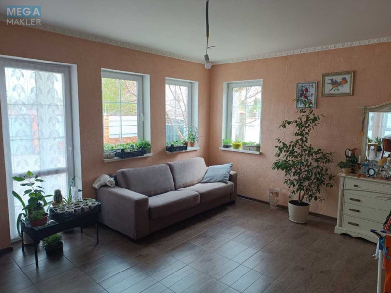 Продаж дома, 2&nbsp;поверху, 174&nbsp;кв.м, 3&nbsp;кімнати, ділянка 15&nbsp;соток, <a class="location-link" href="/petrovskoe-selo-kv-borispolskij-rajon/" title="Недвижимость Петропавлівське">Петропавловское</a>, Малинна, 9 (изображение 10)