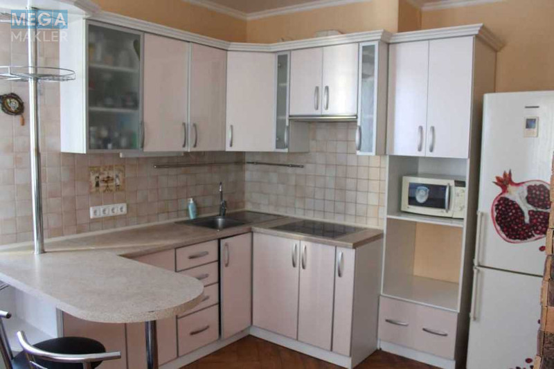 Оренда 1 кімнатної квартири, <a class="location-link" href="/kiev/" title="Недвижимость Київ">Київ</a>, <a class="location-link" href="/kiev/svyatoshinskij/" title="Недвижимость Святошинський район">Святошинський р-н</a>, Миколи Руденка бульв., 14Ж (изображение 8)