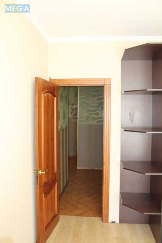 Оренда 1 кімнатної квартири, <a class="location-link" href="/kiev/" title="Недвижимость Київ">Київ</a>, <a class="location-link" href="/kiev/svyatoshinskij/" title="Недвижимость Святошинський район">Святошинський р-н</a>, Миколи Руденка бульв., 14Ж (изображение 16)