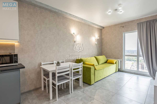 Продаж 1 кімнатної квартири (41,1/14,3/15,2), 21 пов. 21 пов. будинку, <a class="location-link" href="/kiev/" title="Недвижимость Київ">Київ</a>, <a class="location-link" href="/kiev/goloseevskij/" title="Недвижимость Голосіївський район">Голосіївський р-н</a>, Михайла Максимовича вул., 28е (изображение 2)