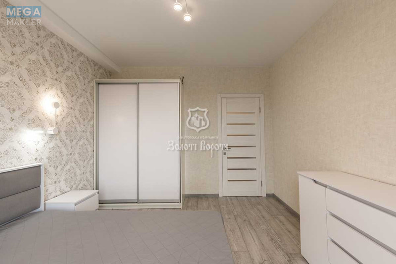 Продаж 1 кімнатної квартири (41,1/14,3/15,2), 21 пов. 21 пов. будинку, <a class="location-link" href="/kiev/" title="Недвижимость Київ">Київ</a>, <a class="location-link" href="/kiev/goloseevskij/" title="Недвижимость Голосіївський район">Голосіївський р-н</a>, Михайла Максимовича вул., 28е (изображение 9)