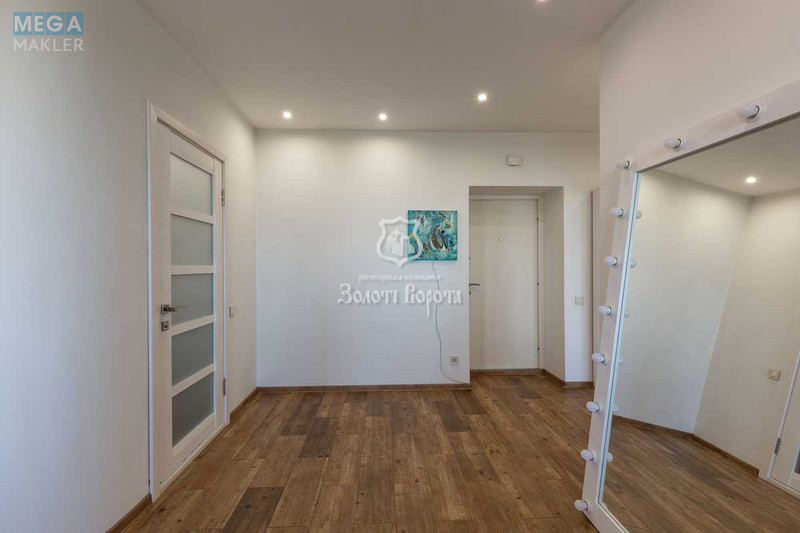 Продаж 2 кімнатної квартири (71/40/13), 9 пов. 11 пов. будинку, <a class="location-link" href="/sofievskaya-borshagovka/" title="Недвижимость Софіївська Борщагівка">Софіївська Борщагівка</a>, Академіка Шалімова вул., 69б (изображение 18)