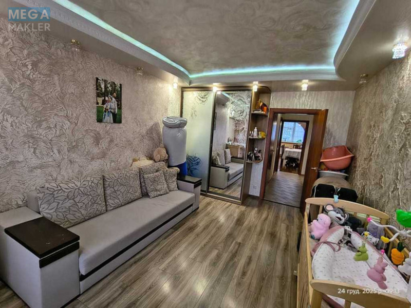 Продаж 3 кімнатної квартири (97/53/16), 2 пов. 24 пов. будинку, <a class="location-link" href="/kiev/" title="Недвижимость Київ">Київ</a>, <a class="location-link" href="/kiev/desnyanskij/" title="Недвижимость Деснянський район">Деснянський р-н</a>, Марини Цвєтаєвої вул., 3 (изображение 8)
