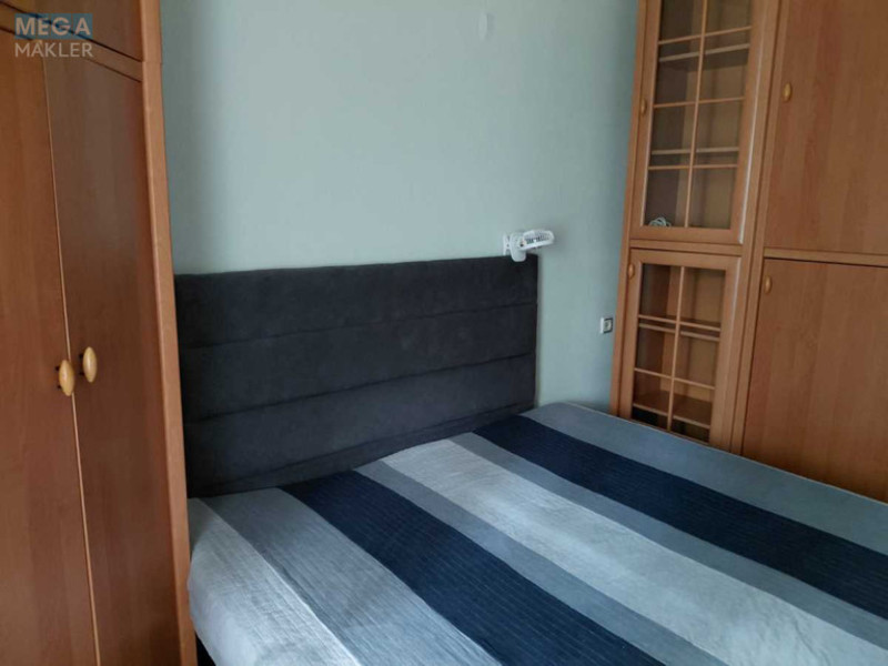 Оренда 3 кімнатної квартири, <a class="location-link" href="/kiev/" title="Недвижимость Київ">Київ</a>, <a class="location-link" href="/kiev/solomenskij/" title="Недвижимость Солом'янський район">Солом'янський р-н</a>, Митрополита Василя Липківського вул., 13 (изображение 6)