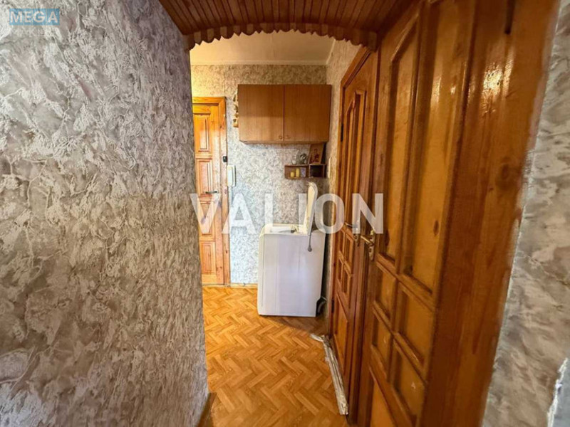 Продаж 1 кімнатної квартири (33/16/8), 16 пов. 16 пов. будинку, <a class="location-link" href="/kiev/" title="Недвижимость Київ">Київ</a>, <a class="location-link" href="/kiev/dneprovskij/" title="Недвижимость Дніпровський район">Дніпровський р-н</a>, Радужная ул., 17А (изображение 6)