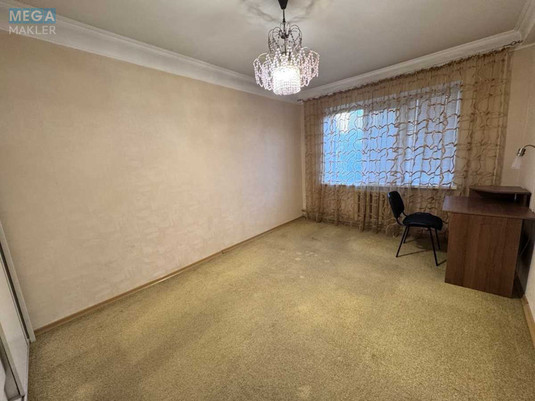 Продаж 2 кімнатної квартири (46/29/7), 5 пов. 5 пов. будинку, <a class="location-link" href="/kiev/" title="Недвижимость Київ">Київ</a>, <a class="location-link" href="/kiev/solomenskij/" title="Недвижимость Солом'янський район">Солом'янський р-н</a>, Михаила Донца ул., 27А (изображение 6)