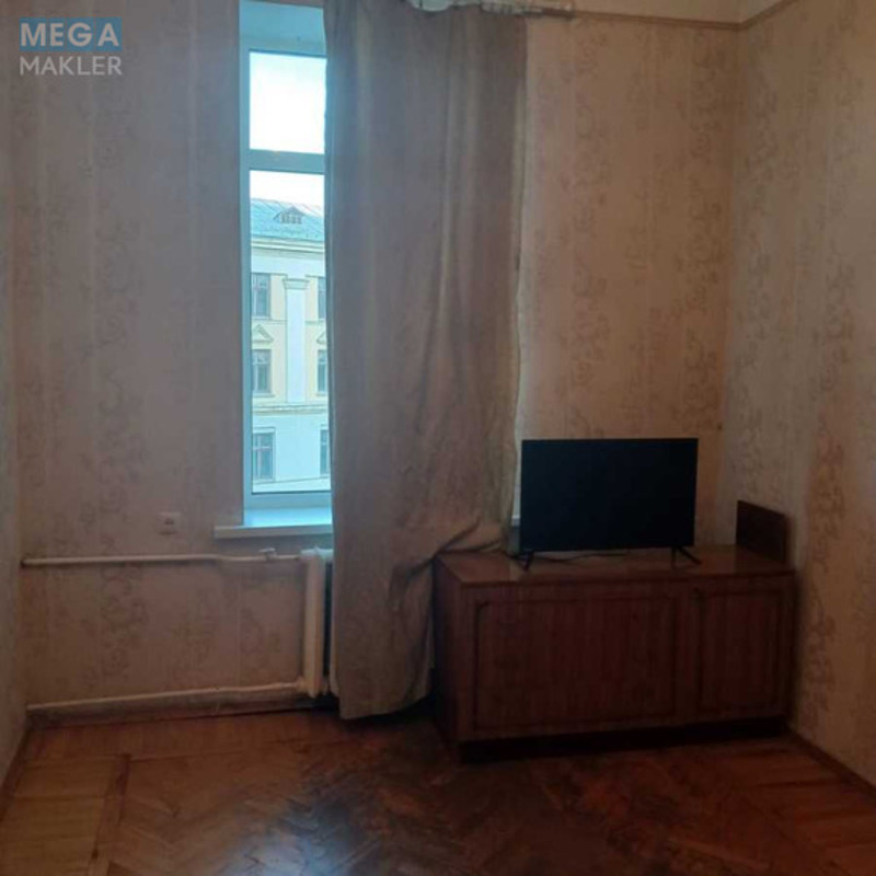 Продаж 2 кімнатної квартири (41/26/6), 4 пов. 4 пов. будинку, <a class="location-link" href="/kiev/" title="Недвижимость Київ">Київ</a>, <a class="location-link" href="/kiev/pecherskij/" title="Недвижимость Печерський район">Печерський р-н</a>, Івана Мазепи вул., 16-18/29 (изображение 7)