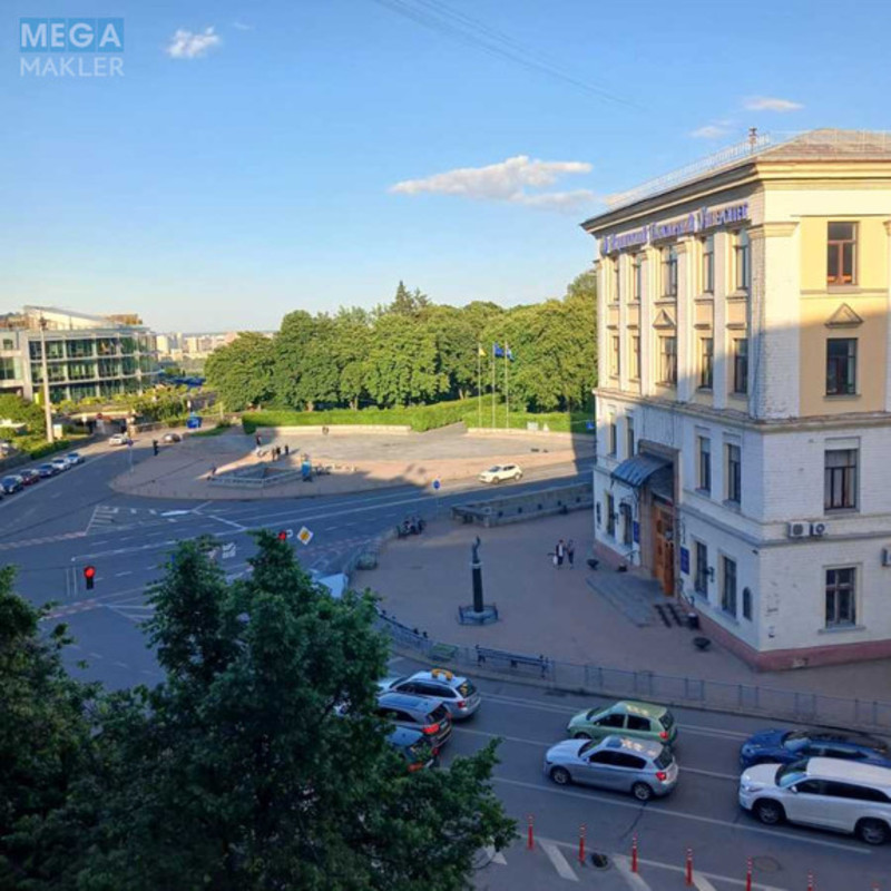 Продаж 2 кімнатної квартири (41/26/6), 4 пов. 4 пов. будинку, <a class="location-link" href="/kiev/" title="Недвижимость Київ">Київ</a>, <a class="location-link" href="/kiev/pecherskij/" title="Недвижимость Печерський район">Печерський р-н</a>, Івана Мазепи вул., 16-18/29 (изображение 15)
