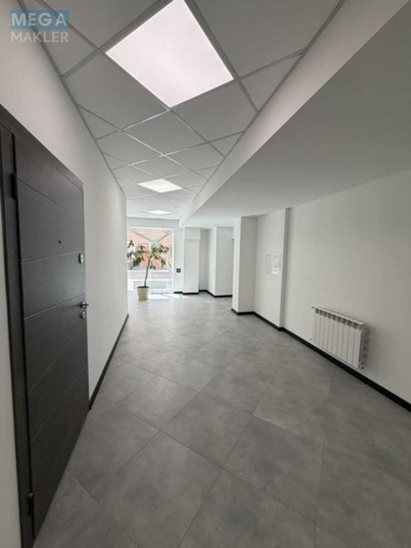 Продаж комерційної нерухомості, 47,70&nbsp;кв.м, под офис, <a class="location-link" href="/kiev/" title="Недвижимость Київ">Київ</a>, <a class="location-link" href="/kiev/shevchenkovskij/" title="Недвижимость Шевченківський район">Шевченківський р-н</a>, Глубочицкая ул., 17 (изображение 9)