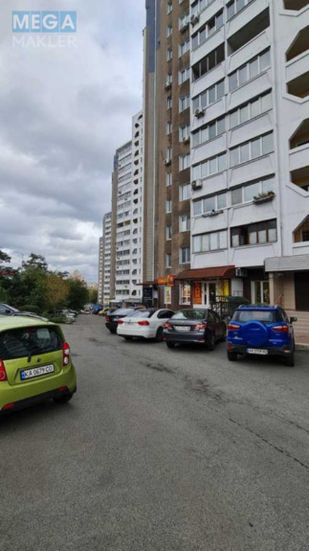 Продаж комерційної нерухомості, 160&nbsp;кв.м, под магазин, <a class="location-link" href="/kiev/" title="Недвижимость Київ">Київ</a>, <a class="location-link" href="/kiev/darnickij/" title="Недвижимость Дарницький район">Дарницький р-н</a>, Харківське шосе, 56 (изображение 4)