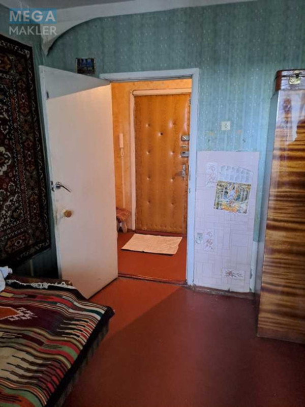 Продаж 2 кімнатної квартири (54/31/8), 6 пов. 9 пов. будинку, <a class="location-link" href="/kiev/" title="Недвижимость Київ">Київ</a>, <a class="location-link" href="/kiev/desnyanskij/" title="Недвижимость Деснянський район">Деснянський р-н</a>, Теодора Драйзера вул., 10 (изображение 5)