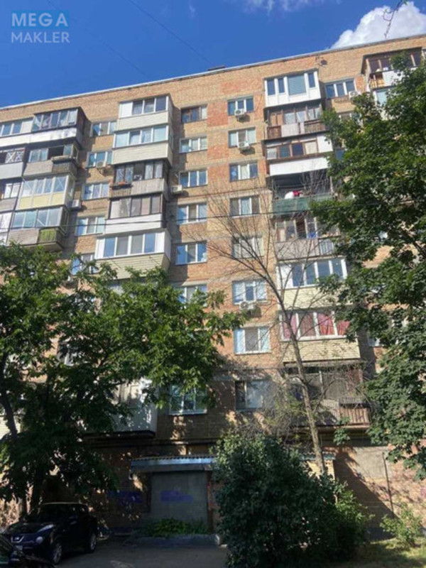 Оренда 3 кімнатної квартири, <a class="location-link" href="/kiev/" title="Недвижимость Київ">Київ</a>, <a class="location-link" href="/kiev/podolskij/" title="Недвижимость Подільський район">Подільський р-н</a>, Кирилівська вул., 117 (изображение 9)