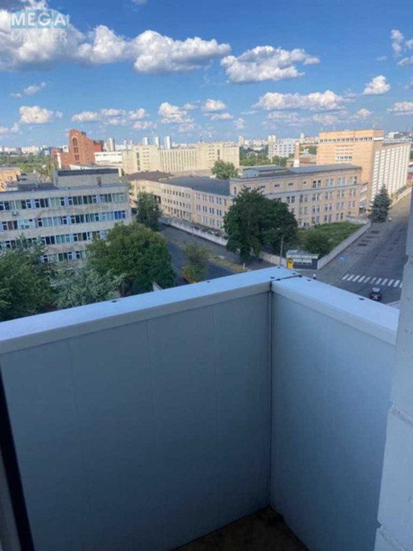 Оренда 3 кімнатної квартири, <a class="location-link" href="/kiev/" title="Недвижимость Київ">Київ</a>, <a class="location-link" href="/kiev/podolskij/" title="Недвижимость Подільський район">Подільський р-н</a>, Кирилівська вул., 117 (изображение 16)