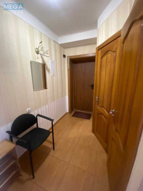 Оренда 3 кімнатної квартири, <a class="location-link" href="/kiev/" title="Недвижимость Київ">Київ</a>, <a class="location-link" href="/kiev/podolskij/" title="Недвижимость Подільський район">Подільський р-н</a>, Кирилівська вул., 117 (изображение 19)