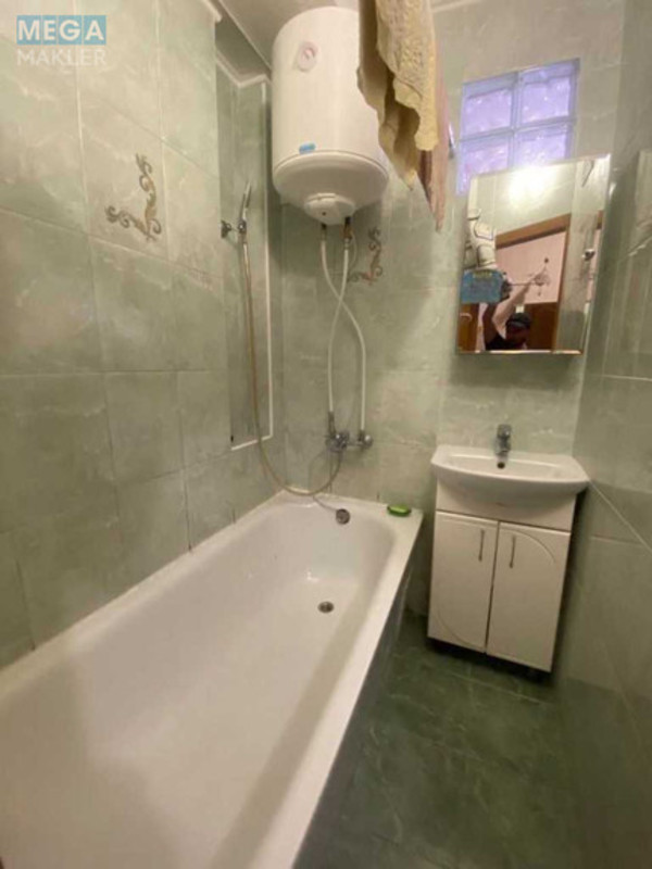 Оренда 3 кімнатної квартири, <a class="location-link" href="/kiev/" title="Недвижимость Київ">Київ</a>, <a class="location-link" href="/kiev/podolskij/" title="Недвижимость Подільський район">Подільський р-н</a>, Кирилівська вул., 117 (изображение 23)