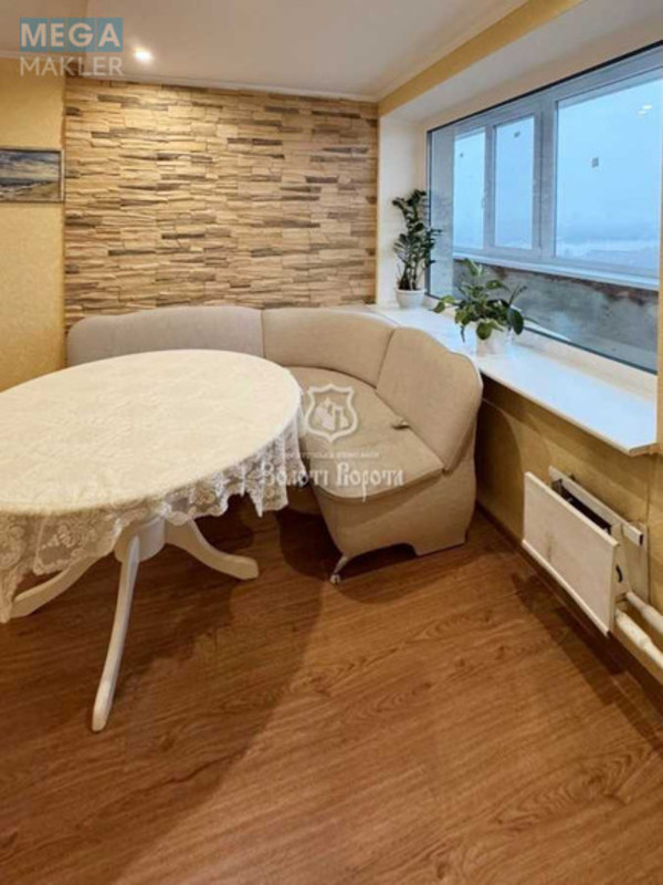 Продаж 3 кімнатної квартири (87/49/10), 18 пов. 21 пов. будинку, <a class="location-link" href="/kiev/" title="Недвижимость Київ">Київ</a>, <a class="location-link" href="/kiev/desnyanskij/" title="Недвижимость Деснянський район">Деснянський р-н</a>, Оноре де Бальзака вул., 4 (изображение 4)