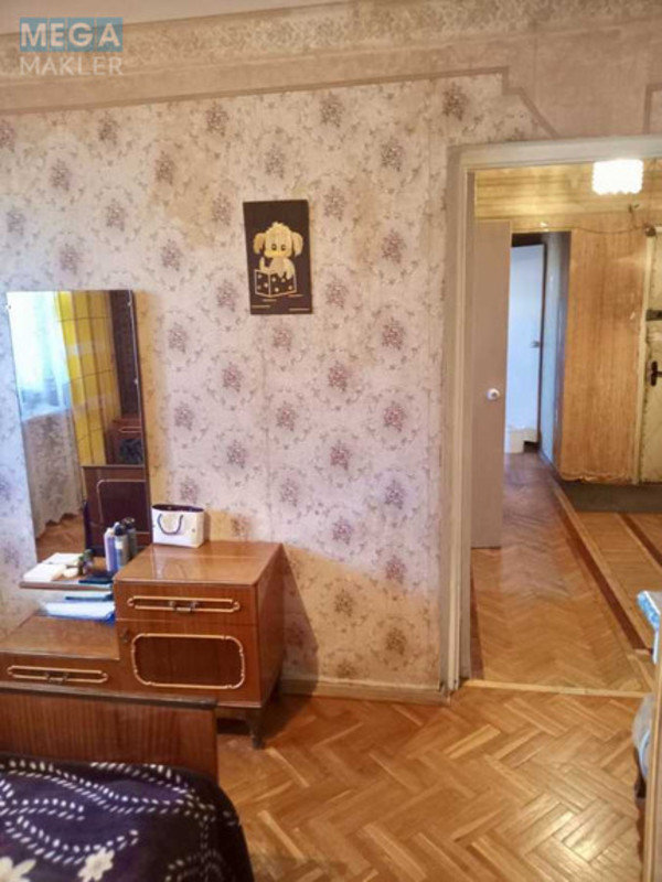 Продаж 3 кімнатної квартири (73/42/8), 3 пов. 16 пов. будинку, <a class="location-link" href="/kiev/" title="Недвижимость Київ">Київ</a>, <a class="location-link" href="/kiev/solomenskij/" title="Недвижимость Солом'янський район">Солом'янський р-н</a>, Вадима Гетьмана вул., 40 (изображение 4)
