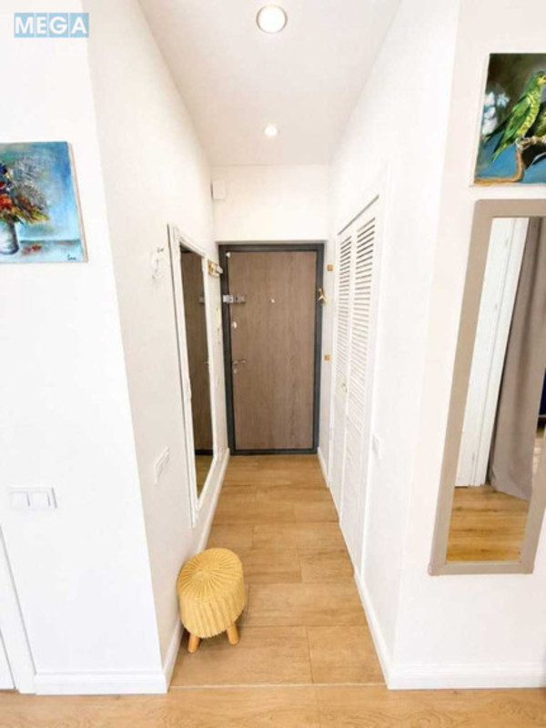 Продаж 1 кімнатної квартири (30/?/14), 3 пов. 9 пов. будинку, <a class="location-link" href="/kiev/" title="Недвижимость Київ">Київ</a>, <a class="location-link" href="/kiev/shevchenkovskij/" title="Недвижимость Шевченківський район">Шевченківський р-н</a>, Салютна вул., 2 (изображение 10)