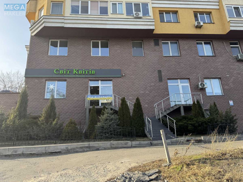 Продаж окремої будівлі/побудови, 105,20&nbsp;кв.м, <a class="location-link" href="/kiev/" title="Недвижимость Київ">Київ</a>, <a class="location-link" href="/kiev/solomenskij/" title="Недвижимость Солом'янський район">Солом'янський р-н</a>, Генерала Шаповала , 20 (изображение 6)