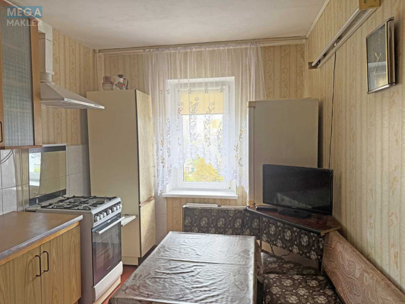 Оренда 1 кімнатної квартири, <a class="location-link" href="/kiev/" title="Недвижимость Київ">Київ</a>, <a class="location-link" href="/kiev/obolonskij/" title="Недвижимость Оболонський район">Оболонський р-н</a>, Автозаводская ул., 93 (изображение 6)