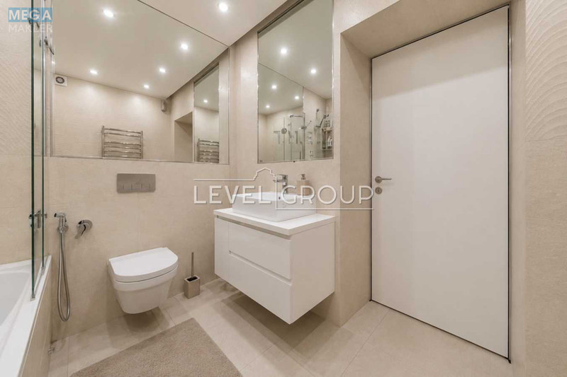 Продаж 4 кімнатної квартири (182/119/16), 9 пов. 10 пов. будинку, <a class="location-link" href="/kiev/" title="Недвижимость Київ">Київ</a>, <a class="location-link" href="/kiev/shevchenkovskij/" title="Недвижимость Шевченківський район">Шевченківський р-н</a>, Дмитрівська вул., 45 (изображение 12)