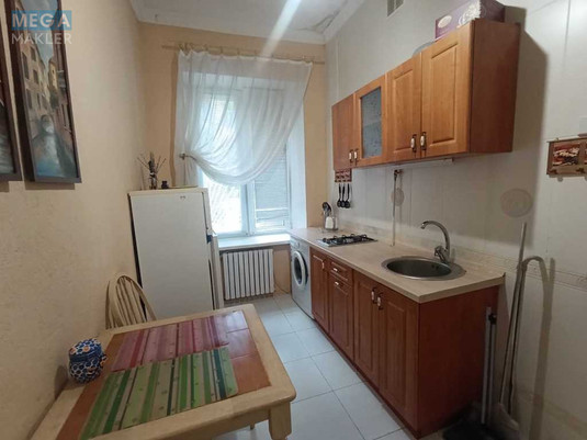 Оренда 1 кімнатної квартири, <a class="location-link" href="/odessa/" title="Недвижимость Одеса">Одеса</a>, <a class="location-link" href="/odessa/primorskij/" title="Недвижимость Приморський район">Приморський р-н</a>, Еврейская, 9 (изображение 2)