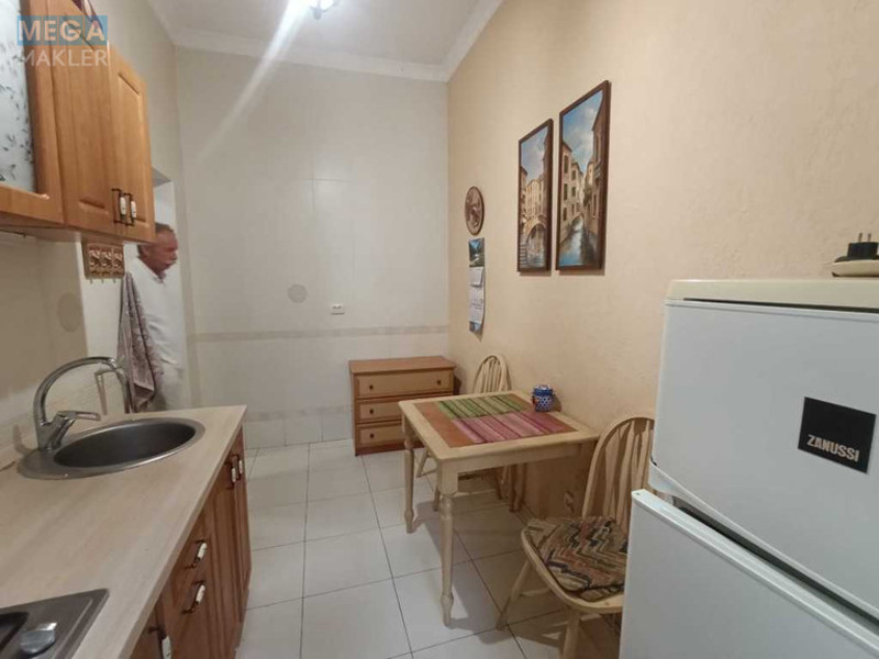 Оренда 1 кімнатної квартири, <a class="location-link" href="/odessa/" title="Недвижимость Одеса">Одеса</a>, <a class="location-link" href="/odessa/primorskij/" title="Недвижимость Приморський район">Приморський р-н</a>, Еврейская, 9 (изображение 3)