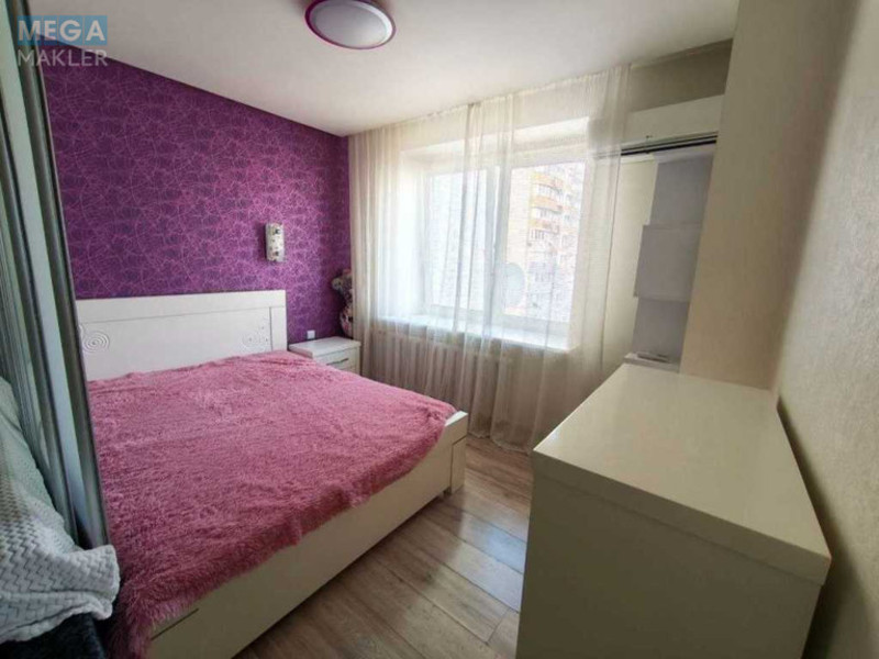 Оренда 2 кімнатної квартири, <a class="location-link" href="/kiev/" title="Недвижимость Київ">Київ</a>, <a class="location-link" href="/kiev/darnickij/" title="Недвижимость Дарницький район">Дарницький р-н</a>, Петра Григоренка просп., 15 (изображение 3)