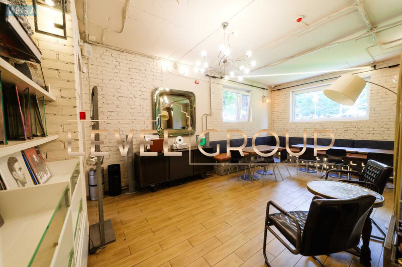 Продаж комерційної нерухомості, 92&nbsp;кв.м, <a class="location-link" href="/kiev/" title="Недвижимость Київ">Київ</a>, <a class="location-link" href="/kiev/shevchenkovskij/" title="Недвижимость Шевченківський район">Шевченківський р-н</a>, Павловская ул. (изображение 6)