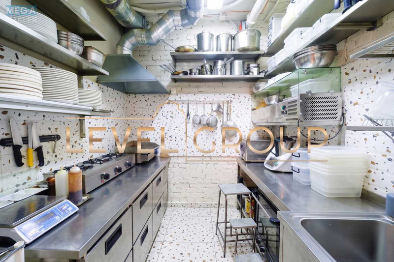 Продаж комерційної нерухомості, 92&nbsp;кв.м, <a class="location-link" href="/kiev/" title="Недвижимость Київ">Київ</a>, <a class="location-link" href="/kiev/shevchenkovskij/" title="Недвижимость Шевченківський район">Шевченківський р-н</a>, Павловская ул. (изображение 15)