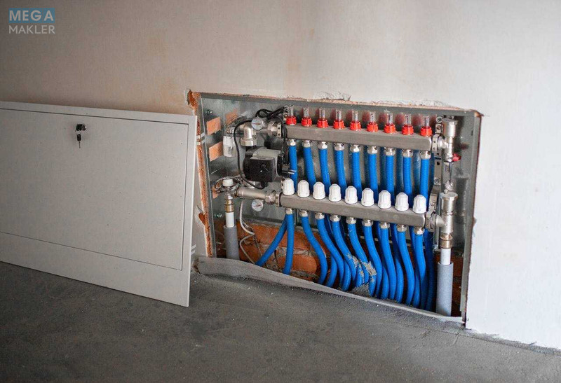 Продаж дома, 2&nbsp;поверху, 200&nbsp;кв.м, 5&nbsp;кімнат, ділянка 8&nbsp;соток, <a class="location-link" href="/kiev/" title="Недвижимость Київ">Київ</a>, <a class="location-link" href="/kiev/solomenskij/" title="Недвижимость Солом'янський район">Солом'янський р-н</a>, Сергія Колоса вул., 5 (изображение 20)