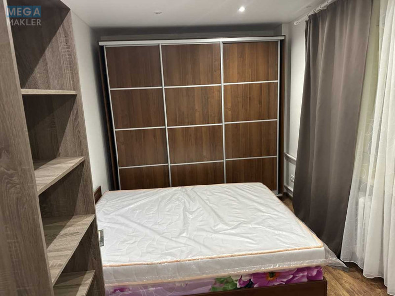 Оренда 2 кімнатної квартири, <a class="location-link" href="/kiev/" title="Недвижимость Київ">Київ</a>, <a class="location-link" href="/kiev/solomenskij/" title="Недвижимость Солом'янський район">Солом'янський р-н</a>, Валерія Лобановського просп., 39А (изображение 3)