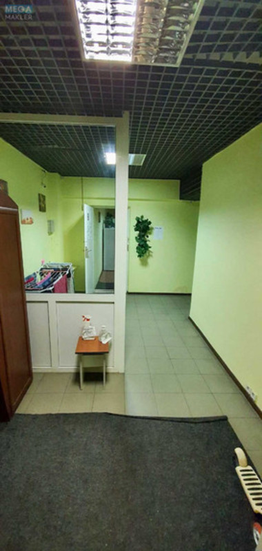 Оренда комерційної нерухомості, 180&nbsp;кв.м, под магазин, <a class="location-link" href="/kiev/" title="Недвижимость Київ">Київ</a>, <a class="location-link" href="/kiev/goloseevskij/" title="Недвижимость Голосіївський район">Голосіївський р-н</a>, Саксаганского ул., 67 (изображение 11)