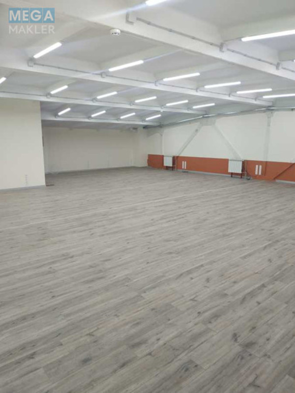 Оренда комерційної нерухомості, 355&nbsp;кв.м, под офис, <a class="location-link" href="/kiev/" title="Недвижимость Київ">Київ</a>, <a class="location-link" href="/kiev/dneprovskij/" title="Недвижимость Дніпровський район">Дніпровський р-н</a>, Евгения Сверстюка ул., 11б (изображение 9)