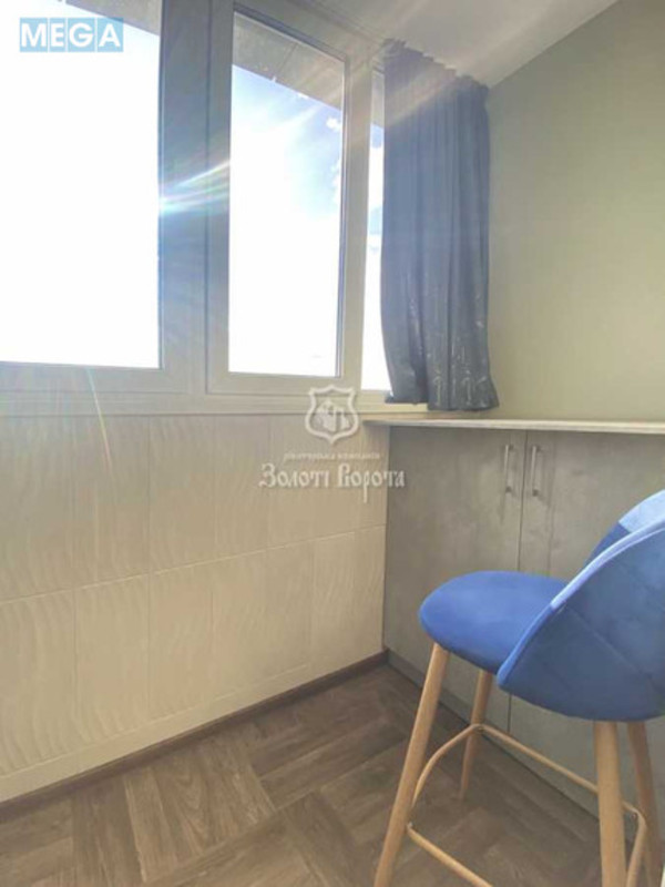 Продаж 3 кімнатної квартири (75/38/10), 25 пов. 26 пов. будинку, <a class="location-link" href="/kiev/" title="Недвижимость Київ">Київ</a>, <a class="location-link" href="/kiev/svyatoshinskij/" title="Недвижимость Святошинський район">Святошинський р-н</a>, Львівська вул., 15 (изображение 16)