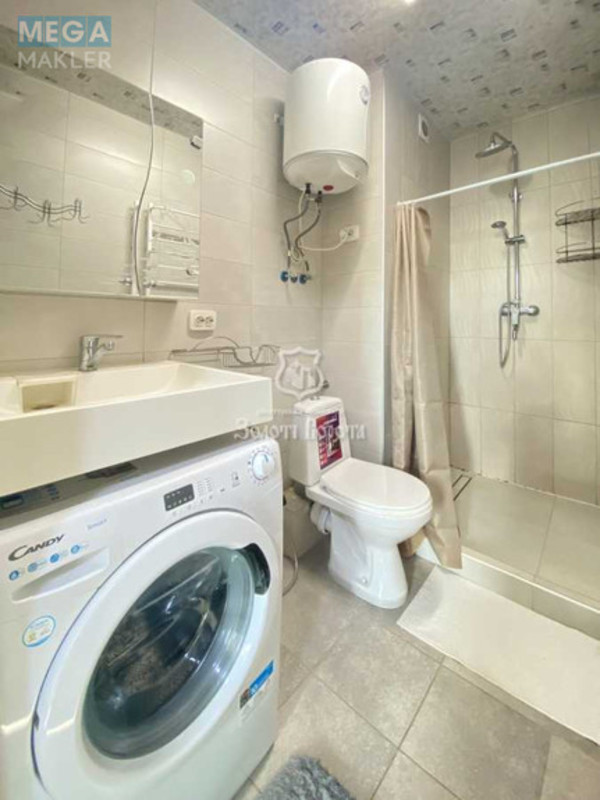 Продаж 3 кімнатної квартири (75/38/10), 25 пов. 26 пов. будинку, <a class="location-link" href="/kiev/" title="Недвижимость Київ">Київ</a>, <a class="location-link" href="/kiev/svyatoshinskij/" title="Недвижимость Святошинський район">Святошинський р-н</a>, Львівська вул., 15 (изображение 17)