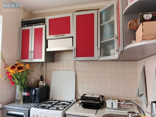 Продаж 1 кімнатної квартири (33/?/7), 9 пов. 9 пов. будинку, <a class="location-link" href="/kiev/" title="Недвижимость Київ">Київ</a>, <a class="location-link" href="/kiev/svyatoshinskij/" title="Недвижимость Святошинський район">Святошинський р-н</a>, Жмеринська вул., 36 (изображение 3)