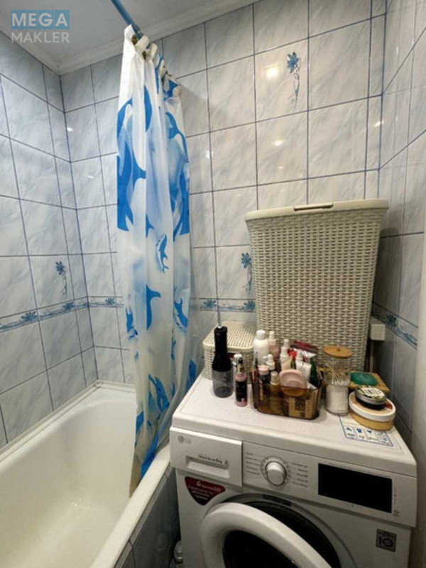 Продаж 1 кімнатної квартири (33/?/7), 9 пов. 9 пов. будинку, <a class="location-link" href="/kiev/" title="Недвижимость Київ">Київ</a>, <a class="location-link" href="/kiev/svyatoshinskij/" title="Недвижимость Святошинський район">Святошинський р-н</a>, Жмеринська вул., 36 (изображение 11)