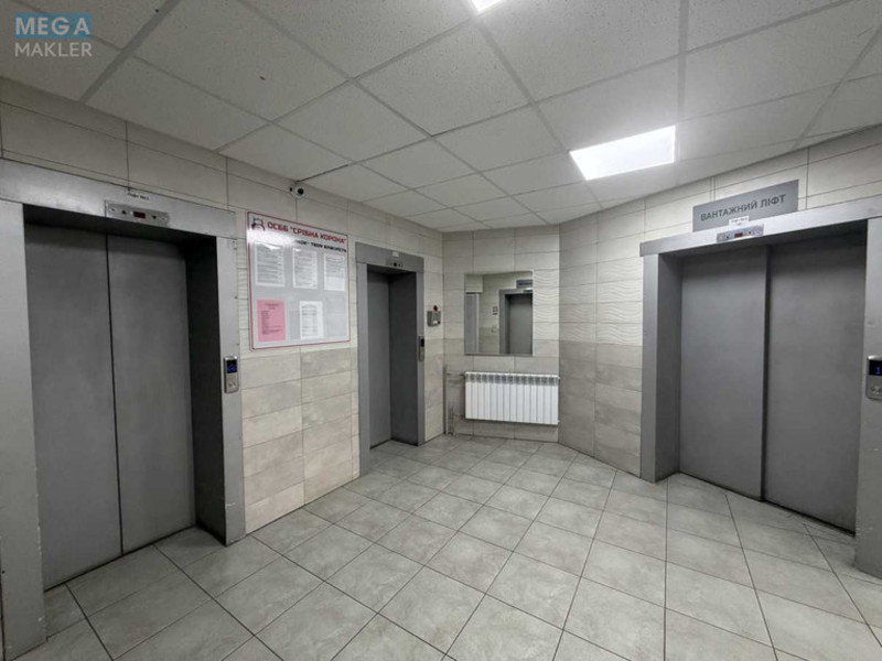 Оренда окремої будівлі/побудови, 140&nbsp;кв.м, <a class="location-link" href="/kiev/" title="Недвижимость Київ">Київ</a>, <a class="location-link" href="/kiev/darnickij/" title="Недвижимость Дарницький район">Дарницький р-н</a>, Срібнокільська вул., 1 (изображение 17)