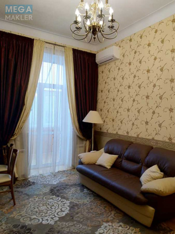 Продаж 3 кімнатної квартири (80/55/11), 4 пов. 4 пов. будинку, <a class="location-link" href="/kiev/" title="Недвижимость Київ">Київ</a>, <a class="location-link" href="/kiev/pecherskij/" title="Недвижимость Печерський район">Печерський р-н</a>, Велика Васильківська вул., 79 (изображение 5)