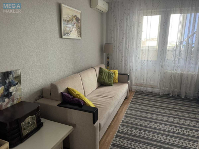 Оренда 3 кімнатної квартири, <a class="location-link" href="/kiev/" title="Недвижимость Київ">Київ</a>, <a class="location-link" href="/kiev/darnickij/" title="Недвижимость Дарницький район">Дарницький р-н</a>, Харківське шосе, 56 (изображение 10)