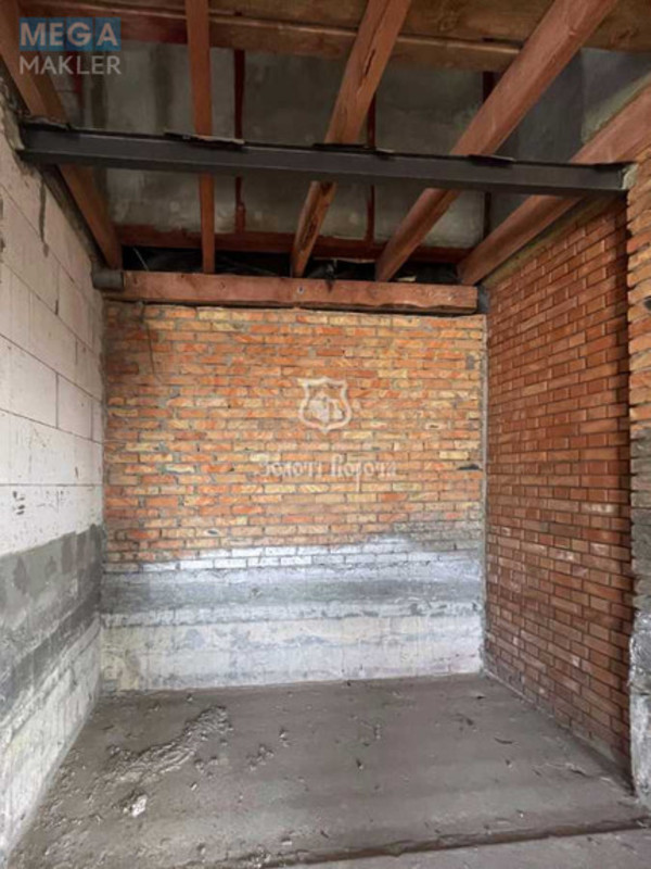 Продаж 1 кімнатної квартири (40,5/20,5/16), 5 пов. 5 пов. будинку, <a class="location-link" href="/kiev/" title="Недвижимость Київ">Київ</a>, <a class="location-link" href="/kiev/solomenskij/" title="Недвижимость Солом'янський район">Солом'янський р-н</a>, Вишнева вул., 15-17 (изображение 9)