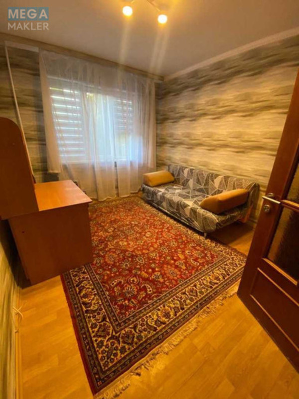Оренда 3 кімнатної квартири, <a class="location-link" href="/kiev/" title="Недвижимость Київ">Київ</a>, <a class="location-link" href="/kiev/goloseevskij/" title="Недвижимость Голосіївський район">Голосіївський р-н</a>, Академіка Заболотного вул., 96 (изображение 2)