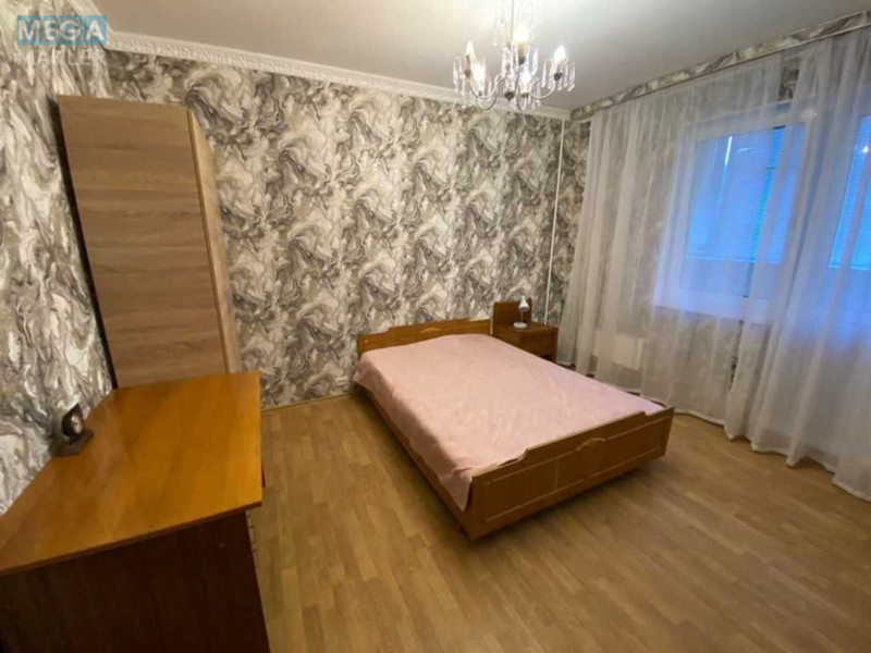 Оренда 3 кімнатної квартири, <a class="location-link" href="/kiev/" title="Недвижимость Київ">Київ</a>, <a class="location-link" href="/kiev/goloseevskij/" title="Недвижимость Голосіївський район">Голосіївський р-н</a>, Академіка Заболотного вул., 96 (изображение 16)