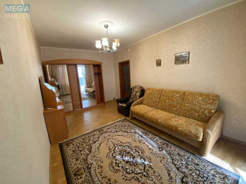 Оренда 3 кімнатної квартири, <a class="location-link" href="/kiev/" title="Недвижимость Київ">Київ</a>, <a class="location-link" href="/kiev/goloseevskij/" title="Недвижимость Голосіївський район">Голосіївський р-н</a>, Академіка Заболотного вул., 96 (изображение 19)