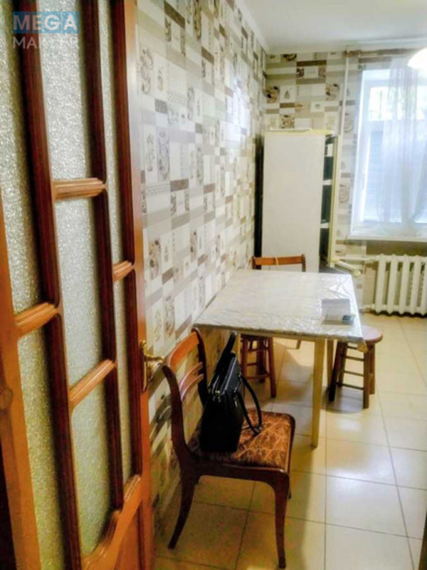 Оренда 4 кімнатні квартири, <a class="location-link" href="/odessa/" title="Недвижимость Одеса">Одеса</a>, <a class="location-link" href="/odessa/suvorovskij/" title="Недвижимость Суворовський район">Суворовський р-н</a>, Ядова, 24а (изображение 7)