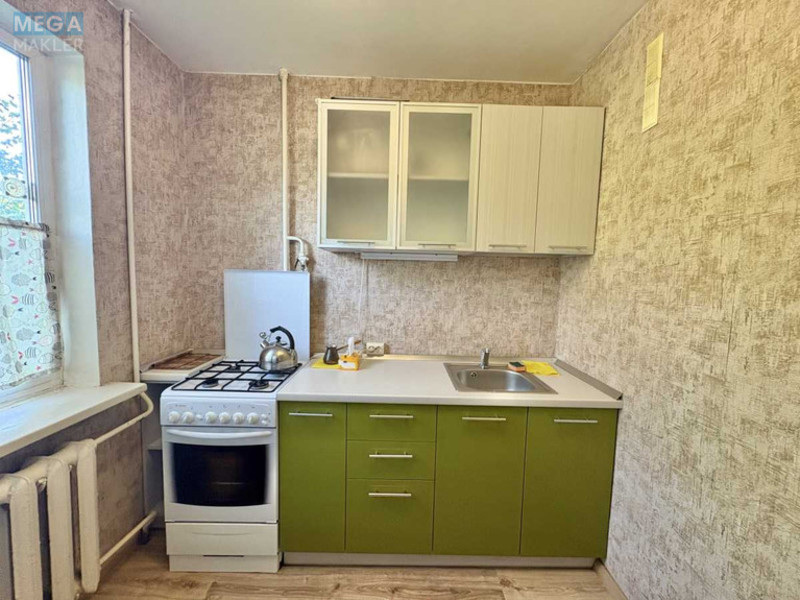 Продаж 1 кімнатної квартири (33/17/6), 2 пов. 5 пов. будинку, <a class="location-link" href="/kiev/" title="Недвижимость Київ">Київ</a>, <a class="location-link" href="/kiev/solomenskij/" title="Недвижимость Солом'янський район">Солом'янський р-н</a>, Вацлава Гавела бульв., 40 (изображение 7)