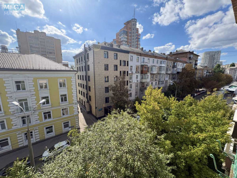 Оренда 2 кімнатної квартири, <a class="location-link" href="/kiev/" title="Недвижимость Київ">Київ</a>, <a class="location-link" href="/kiev/pecherskij/" title="Недвижимость Печерський район">Печерський р-н</a>, Євгена Гуцала пров., 4 (изображение 10)