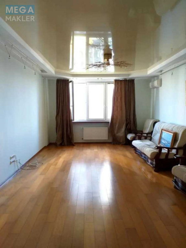 Продаж 3 кімнатної квартири (125/85/23), 7 пов. 9 пов. будинку, <a class="location-link" href="/kiev/" title="Недвижимость Київ">Київ</a>, <a class="location-link" href="/kiev/dneprovskij/" title="Недвижимость Дніпровський район">Дніпровський р-н</a>, Раисы Окипной ул., 4 (изображение 12)