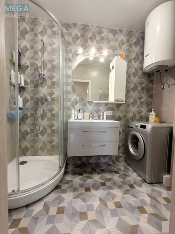 Продаж 2 кімнатної квартири (61/34/12), 23 пов. 26 пов. будинку, <a class="location-link" href="/kiev/" title="Недвижимость Київ">Київ</a>, <a class="location-link" href="/kiev/solomenskij/" title="Недвижимость Солом'янський район">Солом'янський р-н</a>, Отрадный просп. (изображение 4)